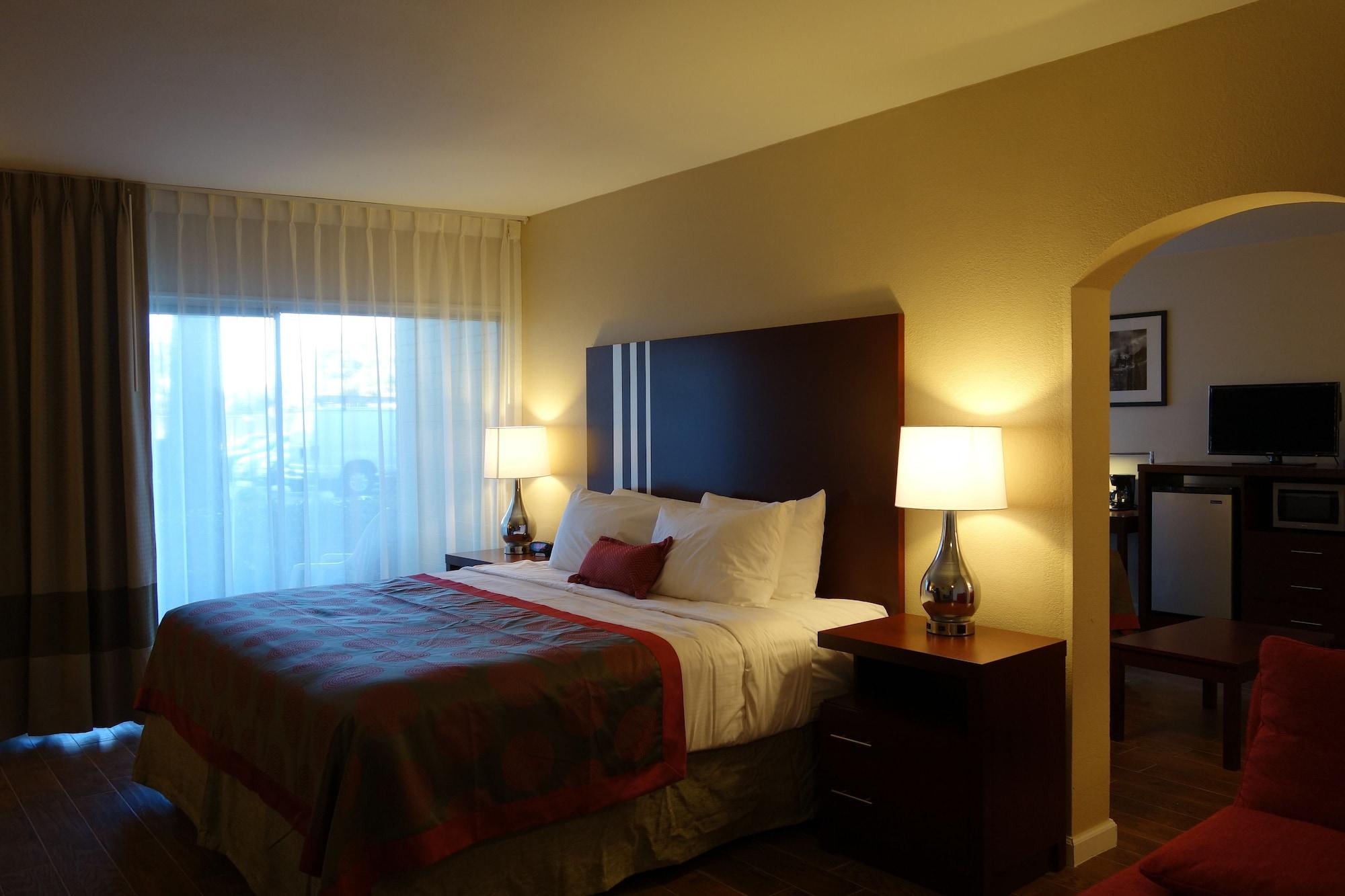Hotel Ramada By Wyndham Sacramento North Highlands Exterior foto